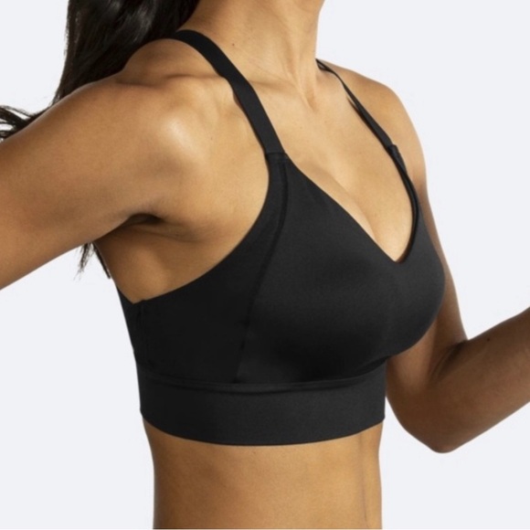 BROOKS Black Drive Interlace Run Sport Bra High
Impact Size 34C/D - Picture 13 of 15
